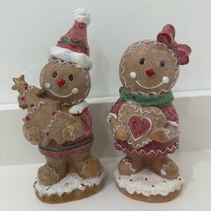 🌸NEW Festive Gingerbread Figurines Set - Brown and Red